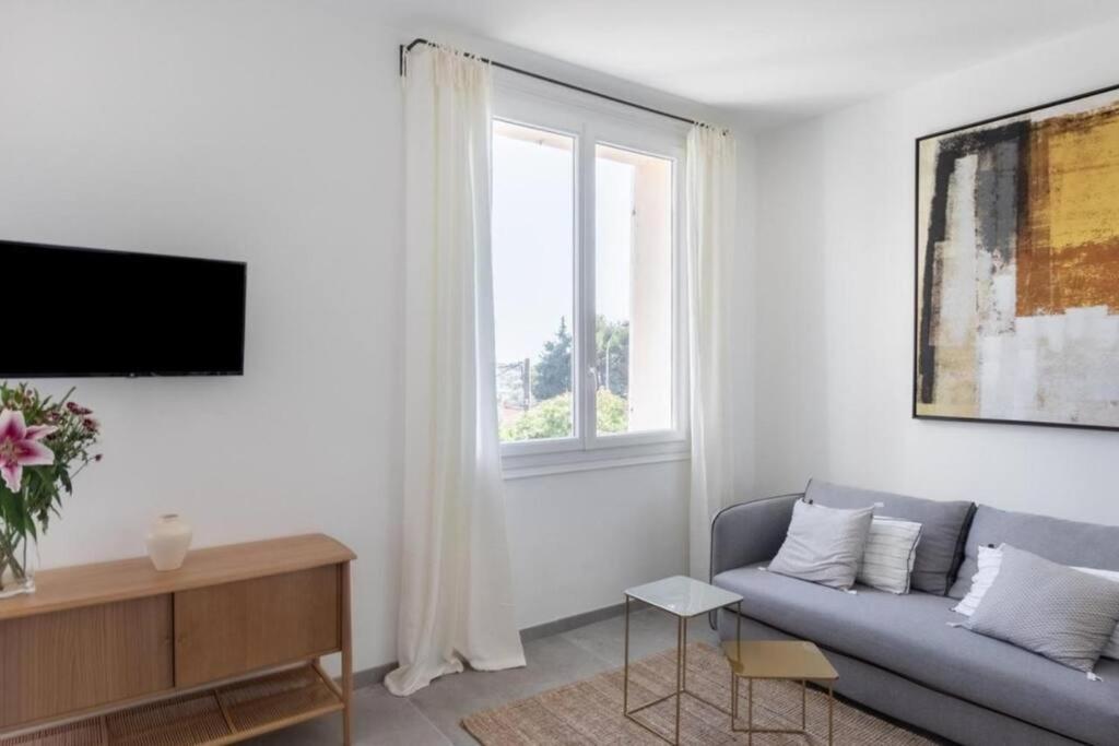 Petit Paradis A Sanary Avec Vue Mer Wifi Et Clim Buitenkant foto