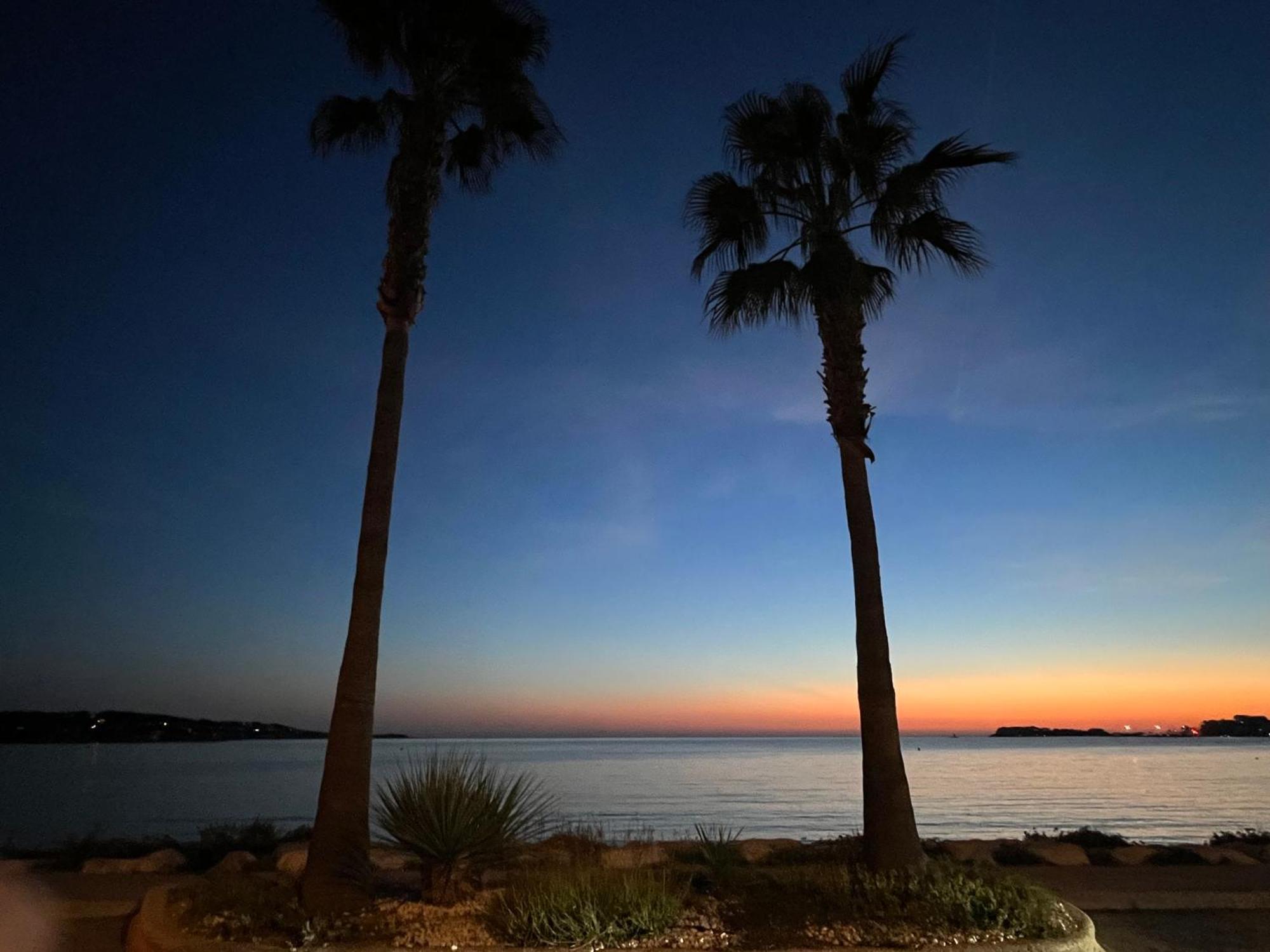 Petit Paradis A Sanary Avec Vue Mer Wifi Et Clim Buitenkant foto